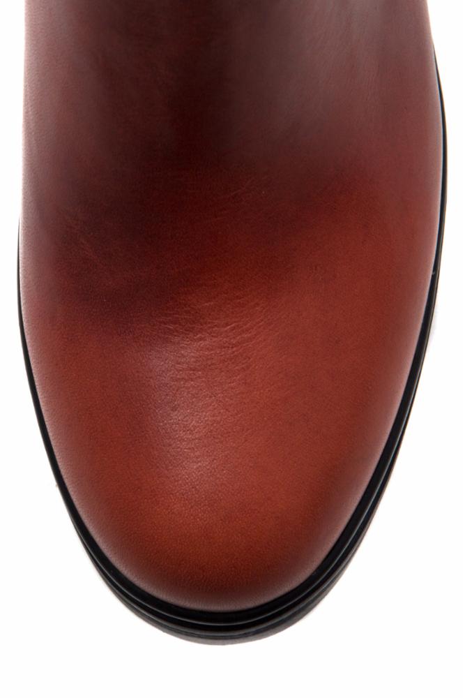 Jeffrey Campbell Escob