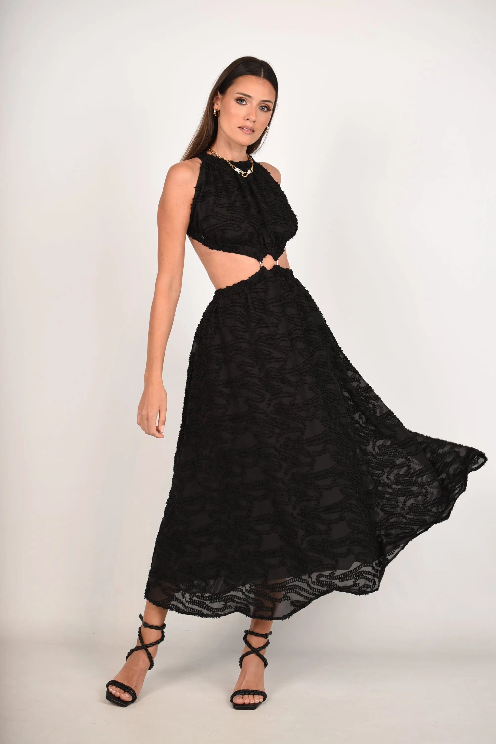 Akalia Out Of Your Reach Maxi Dress