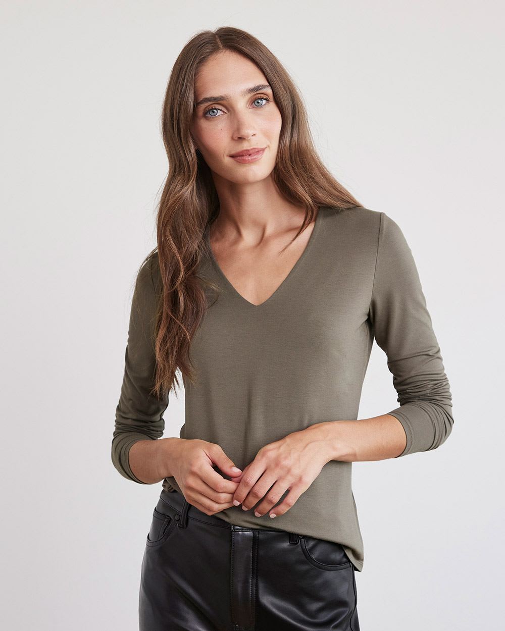 Fitted Long-Sleeve V-Neck Tee