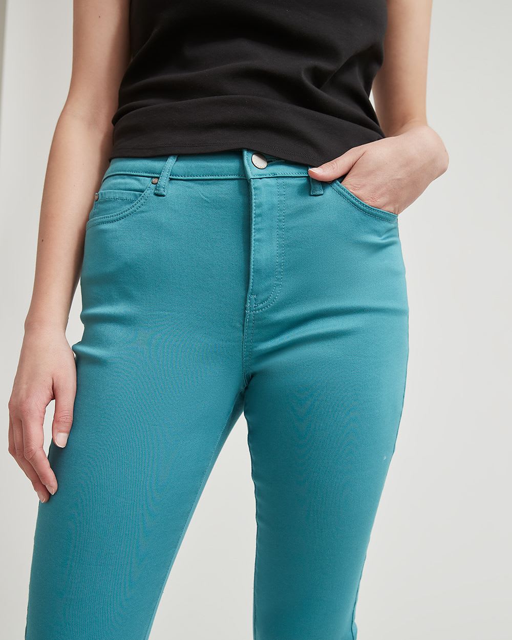 Solid High Rise Natalie Jegging - 25"