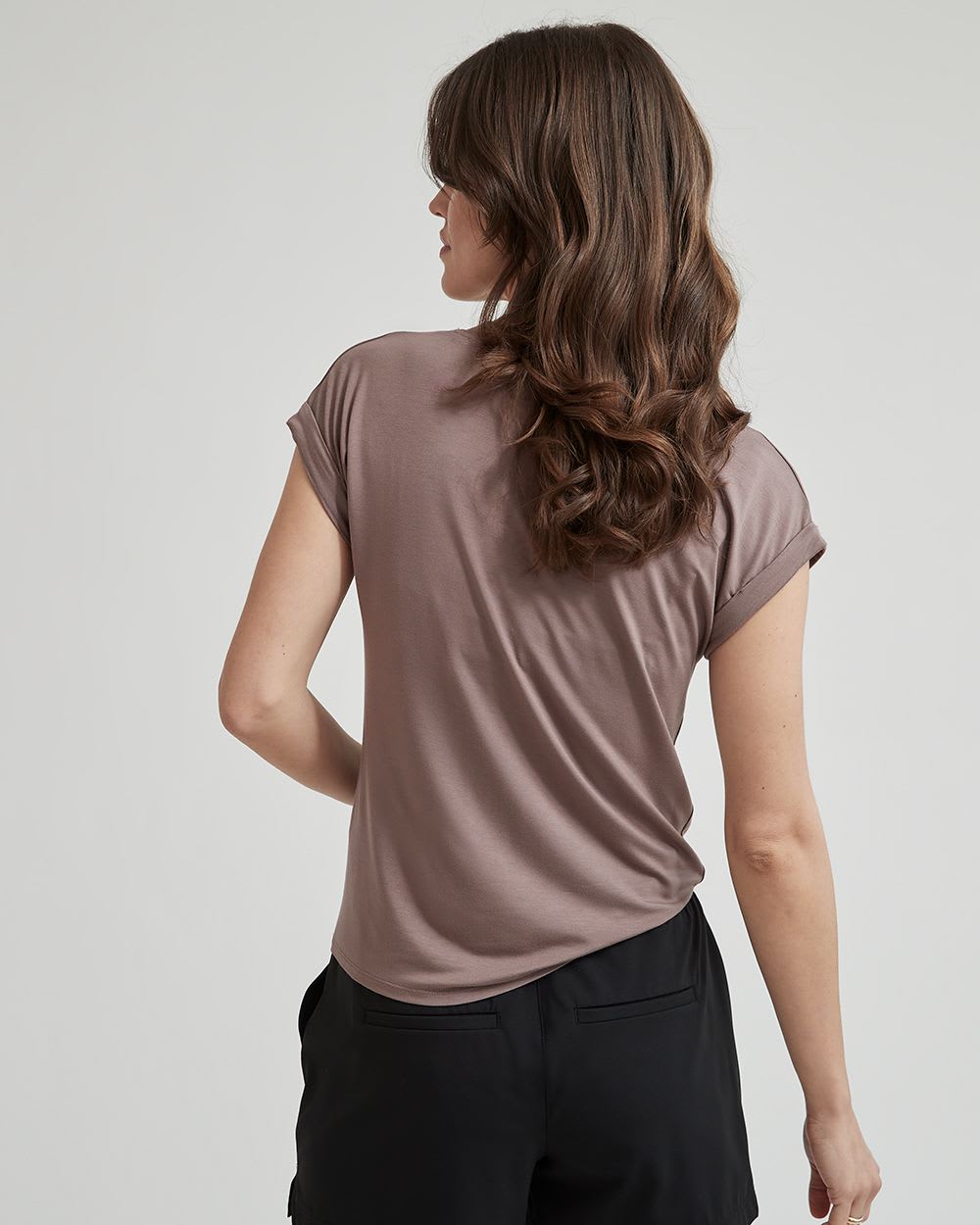 Basic Relaxed Fit V-Neck T-Shirt