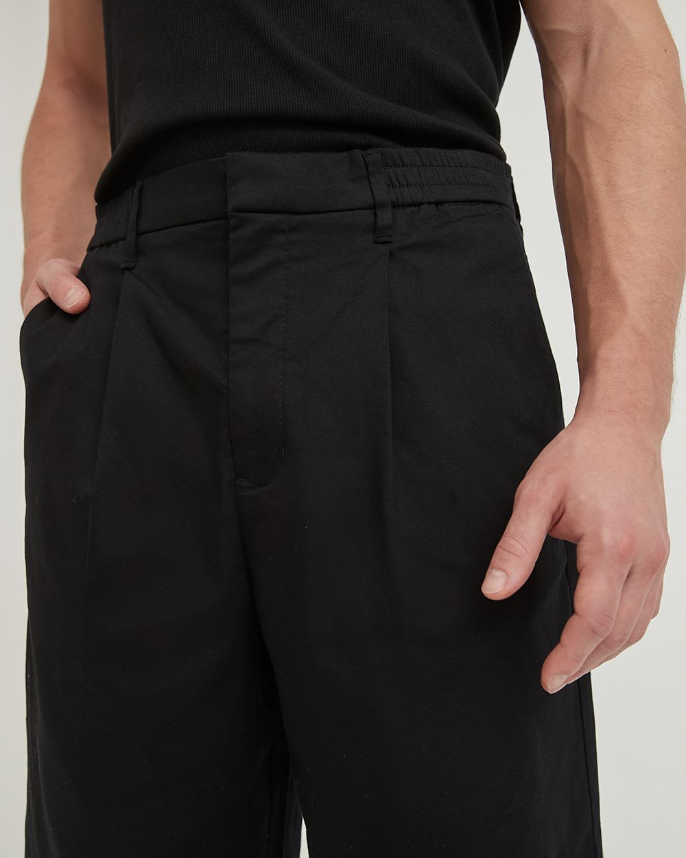 Gender-Neutral Chino Short