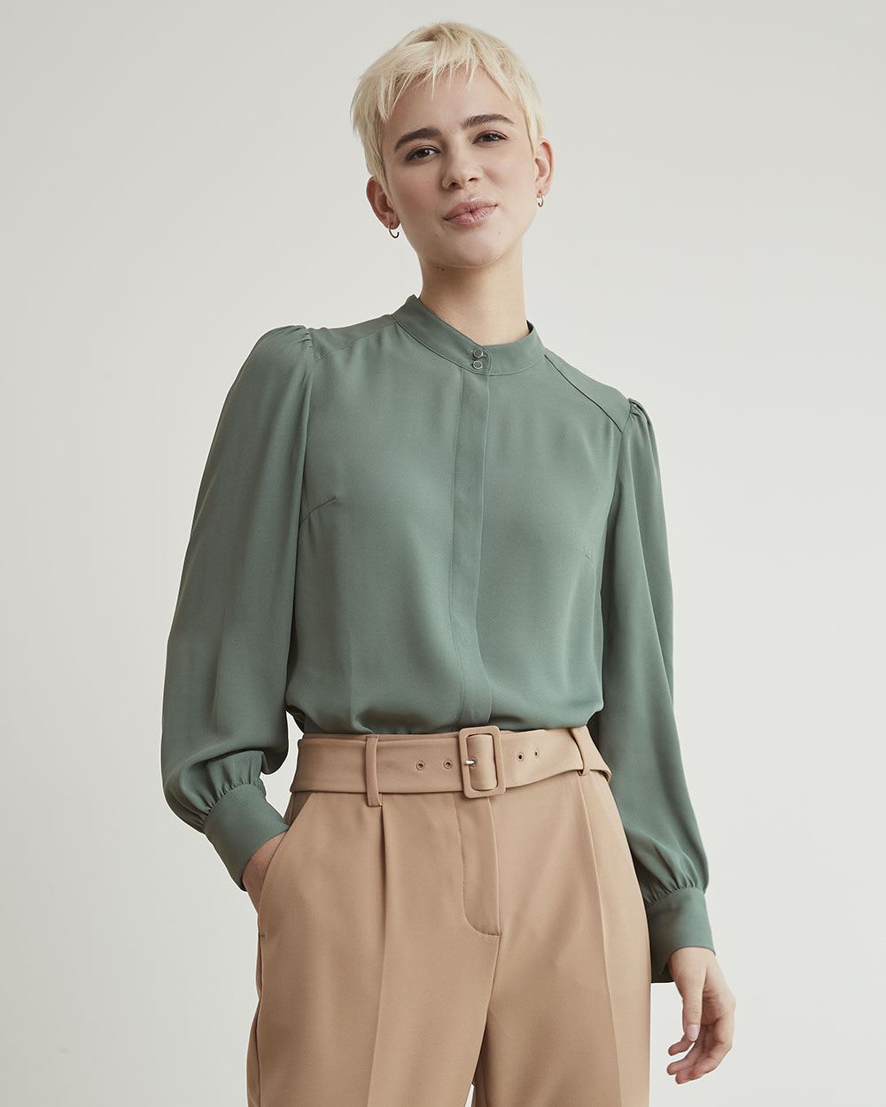 Long-Sleeve Buttoned-Down Silky Crepe Blouse
