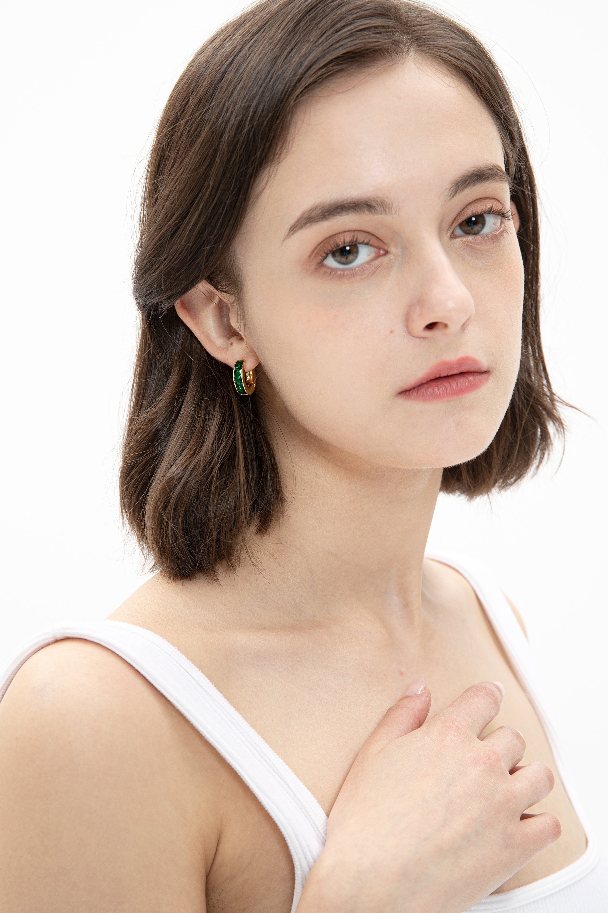 Classicharms-Gold Square-Cut Emerald Huggie Earrings