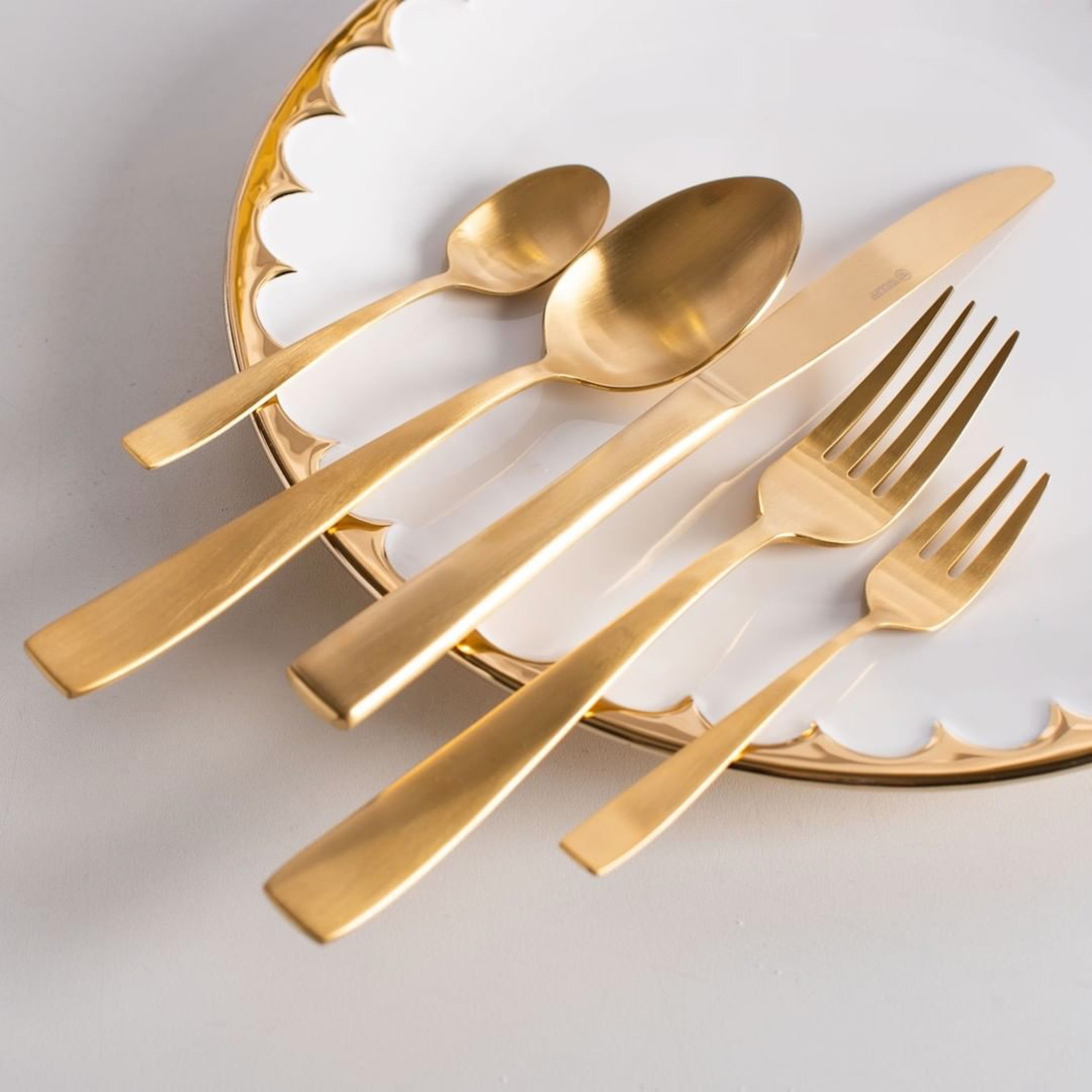 Egg Collection Porcelain Dinner Plates 27cm Set of 6