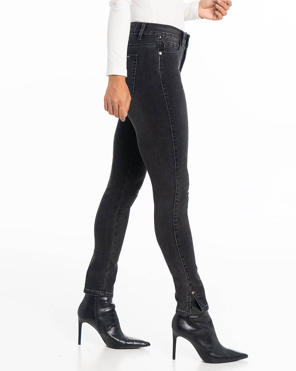 LOIS - Erika Ankle Faded Black Jeans