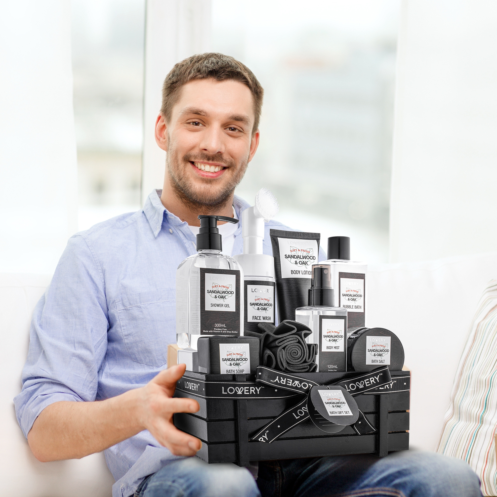 Lovery Luxury Spa Kit For Men - Sandalwood & Oak Scented Bath Gift Set & Shower Basket