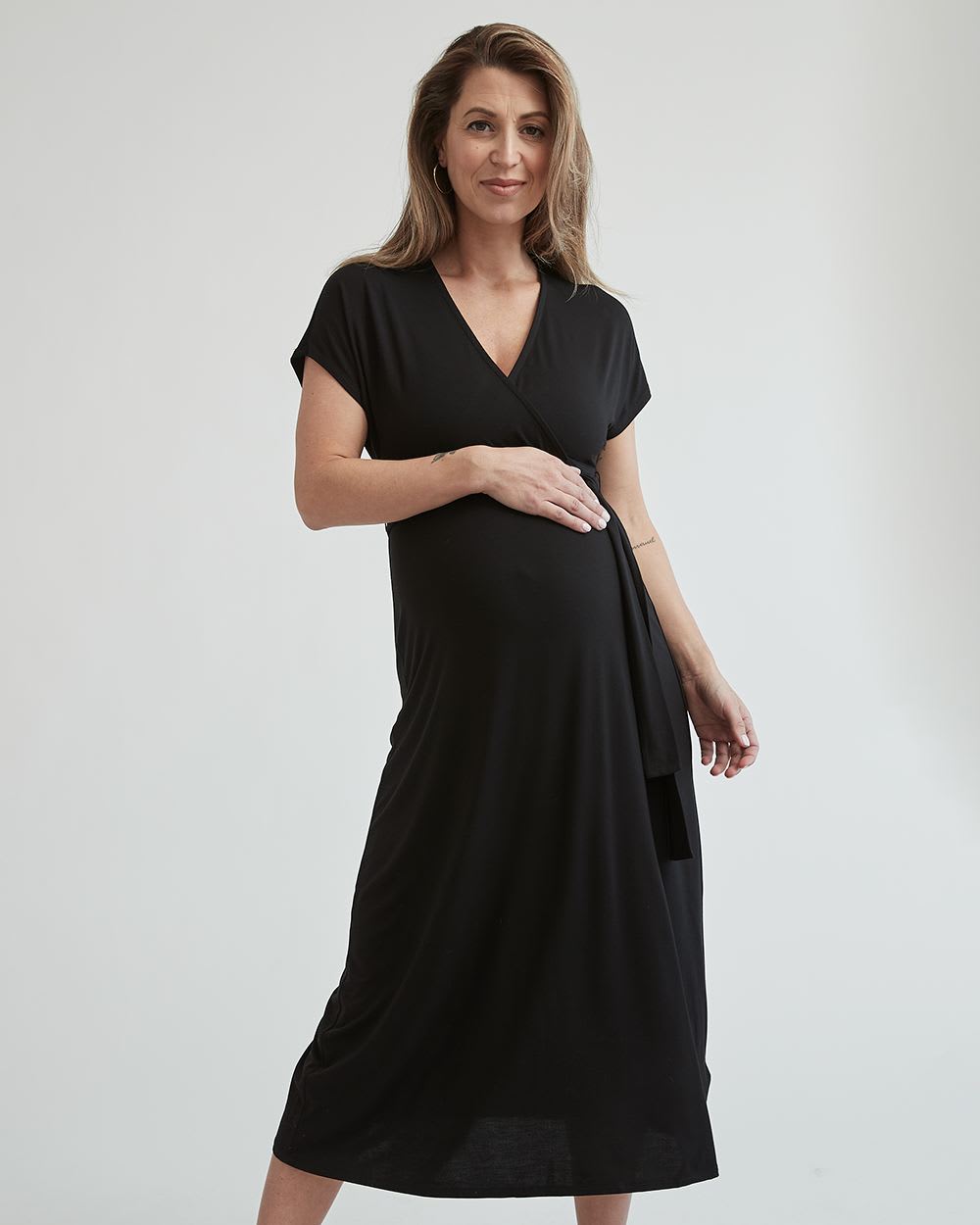 Nursing Wrap Short Sleeve Midi Dress with Sash - Thyme Maternity