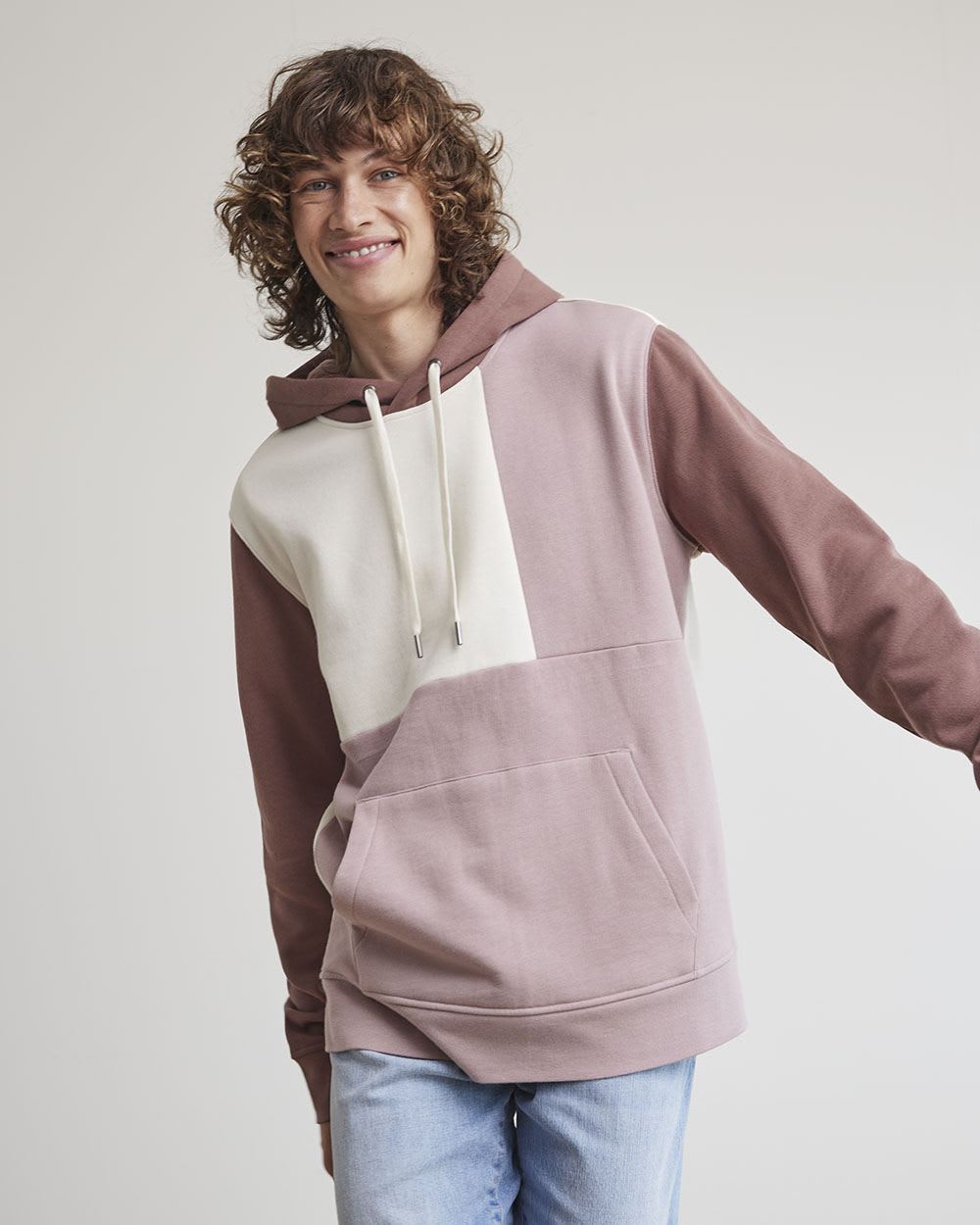 Colour-Blocked Fleece Hoodie with Kangaroo Pocket