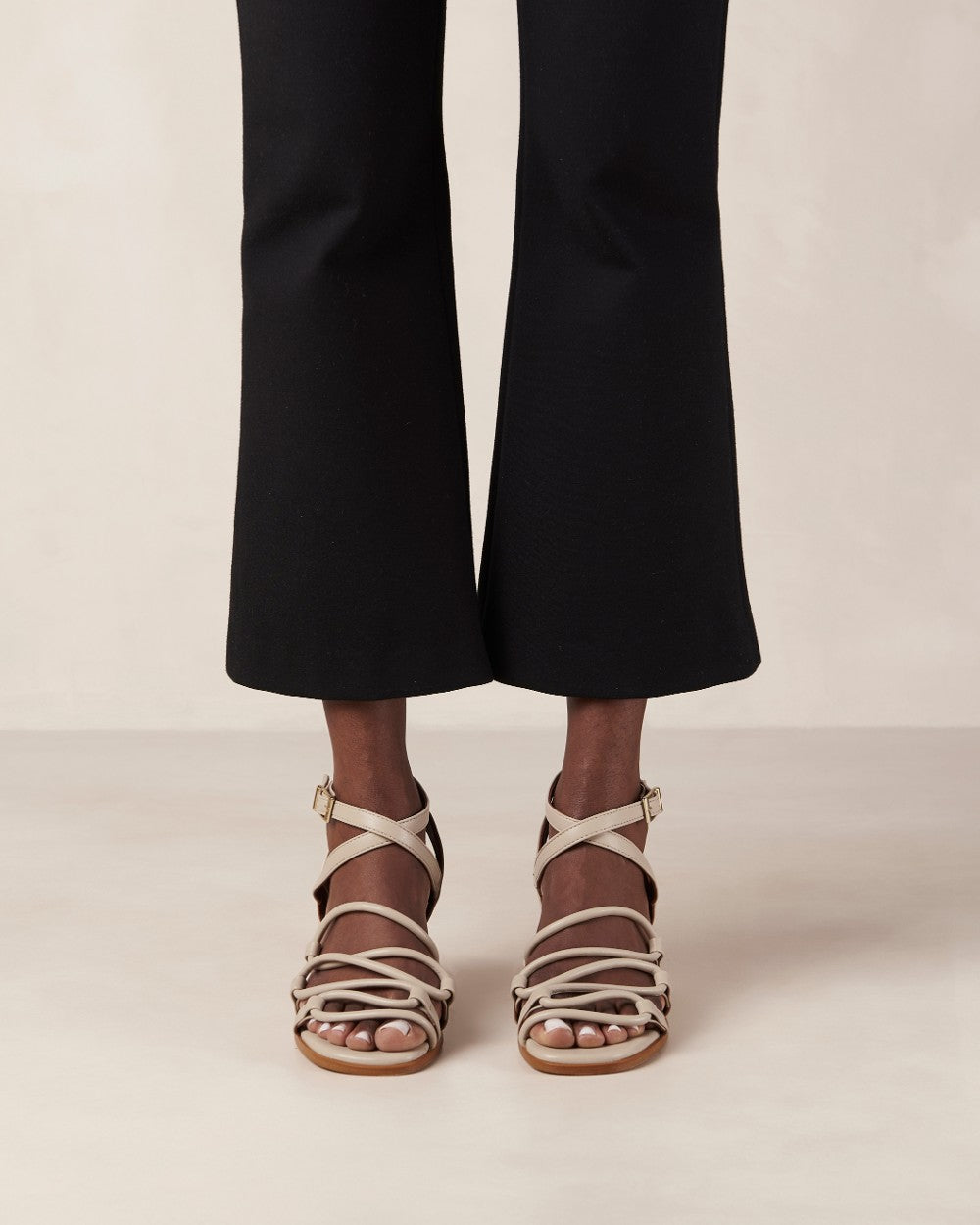 SVEGAN - Mick Tahini Beige Vegan Leather Sandals