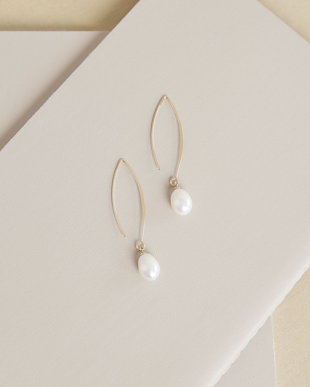 Golden Earrings with Freshwater Pearls