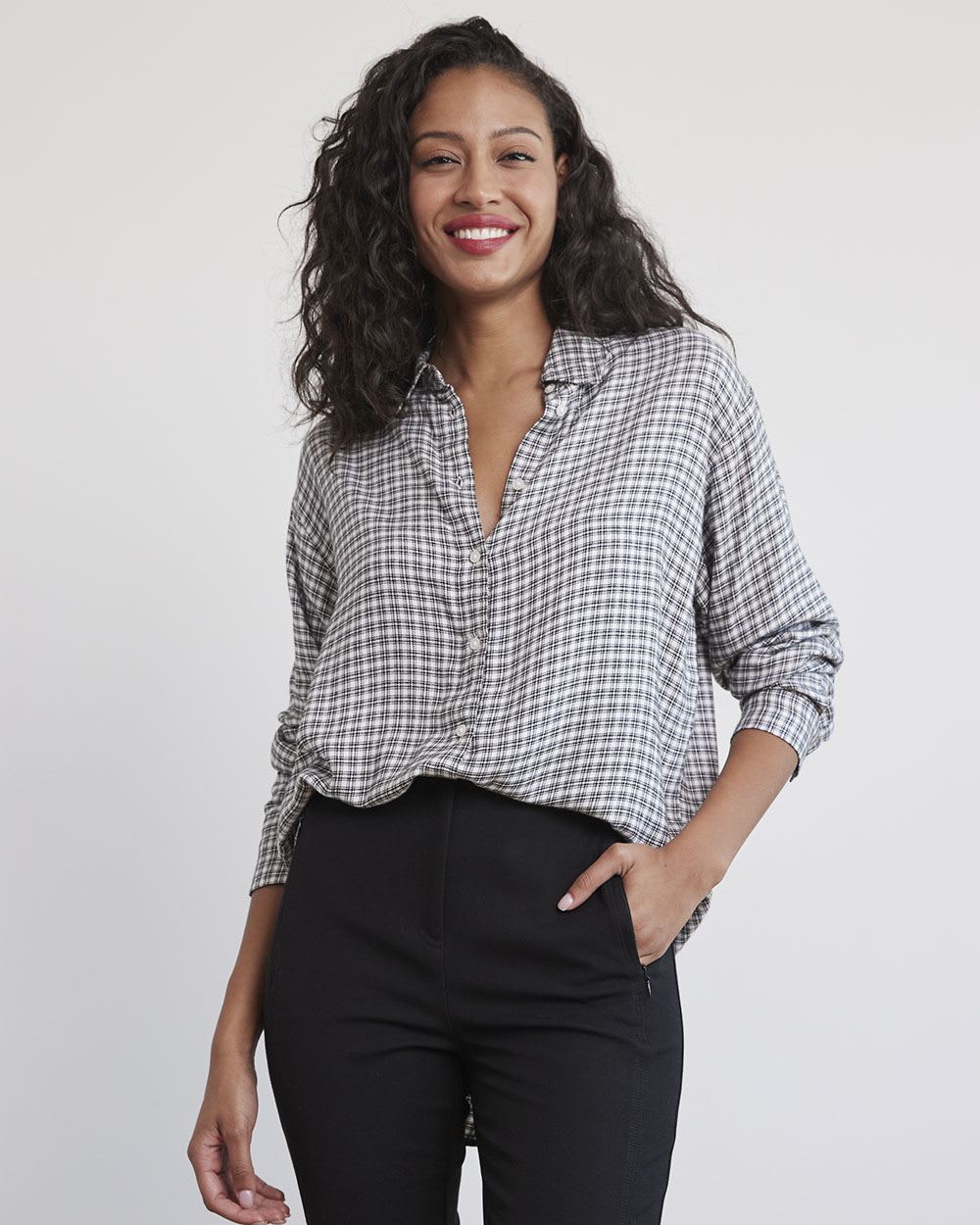 Long-Sleeve Buttoned-Down Twill Blouse