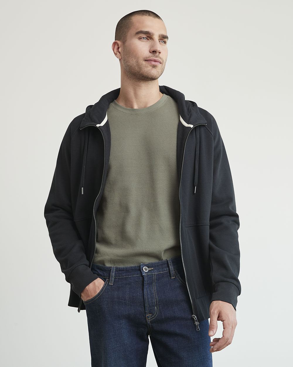 Long-Sleeve Zipped Hoodie