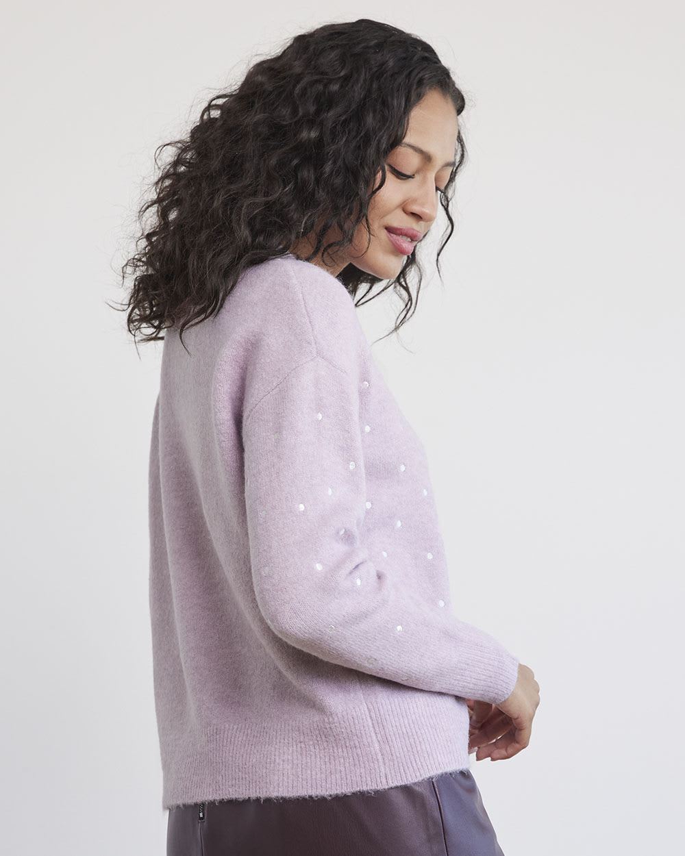 Long-Sleeve Crew-Neck Sweater with Embroidered Pattern