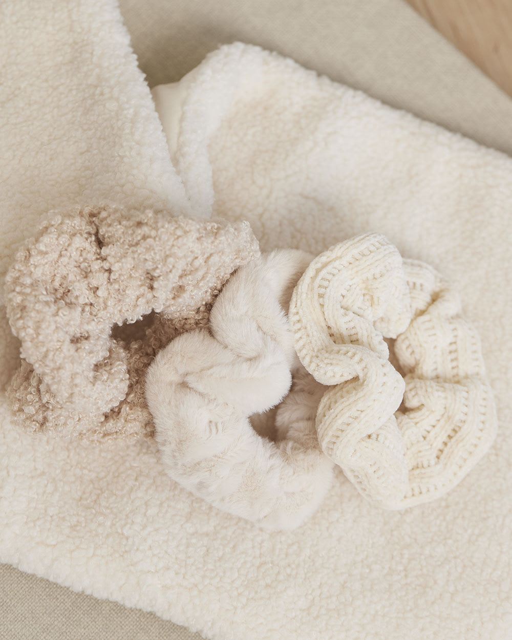Cozy Scrunchies - Set of 3