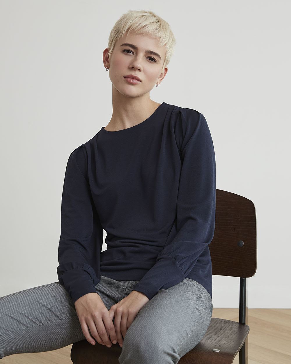 Crew-Neck T-Shirt with Long Puffy Sleeves