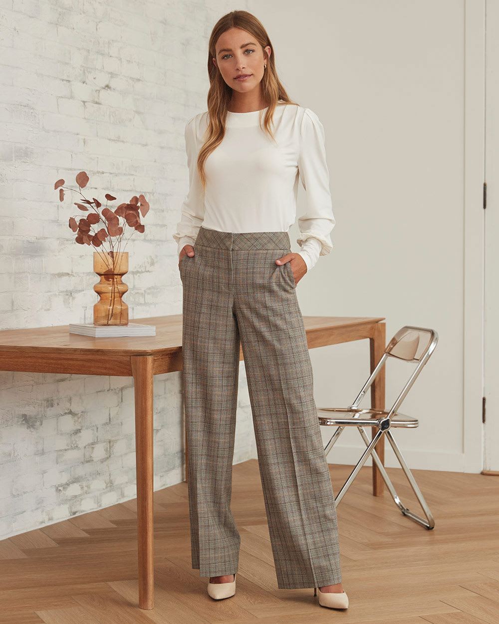 Crew-Neck T-Shirt with Long Puffy Sleeves