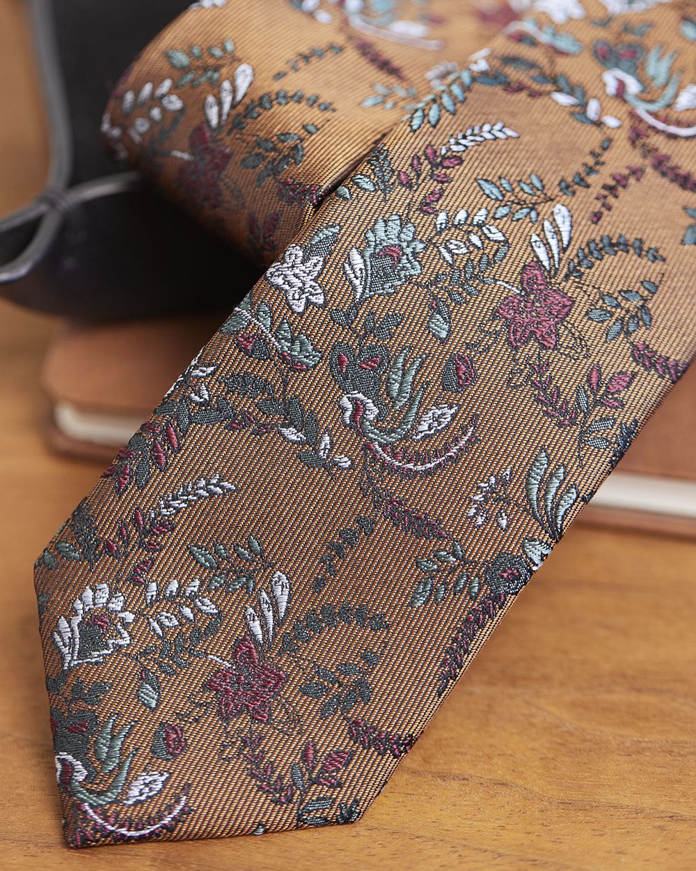 Floral Regular Tie