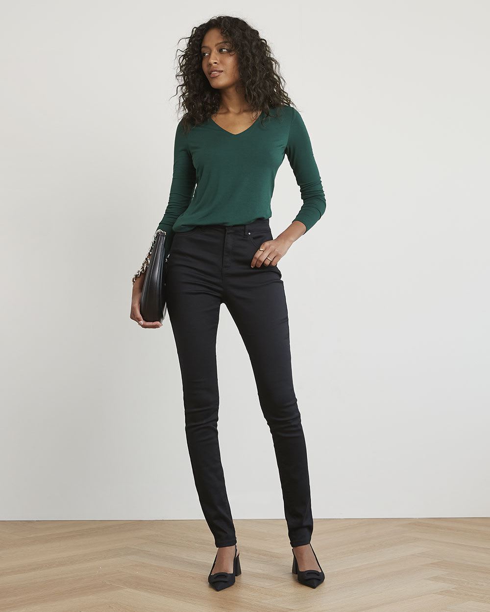 Fitted Long-Sleeve V-Neck Tee