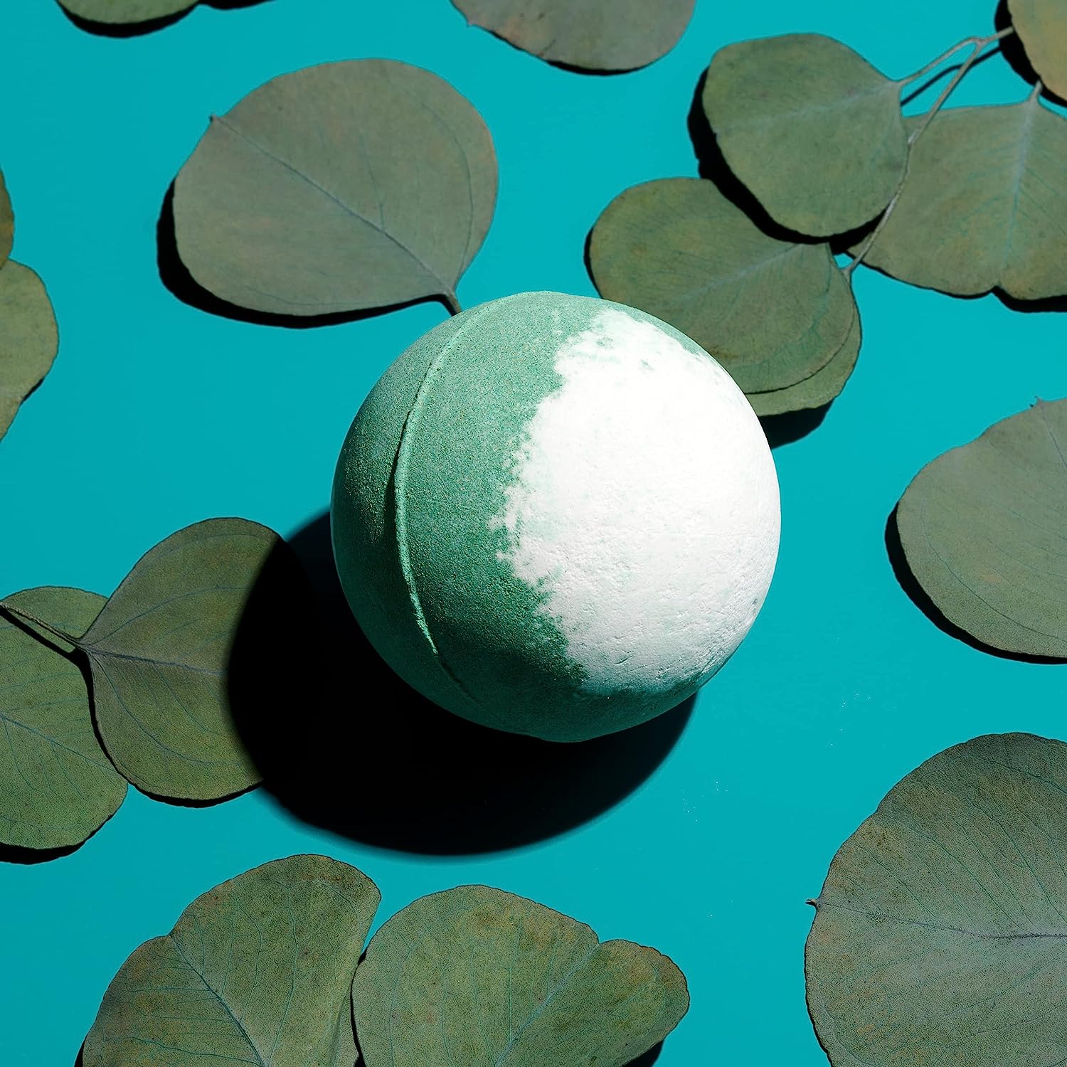 Lovery Eucalyptus Handmade Bath Bomb, 7oz Fizzy, Natural Spa Bubble Ball