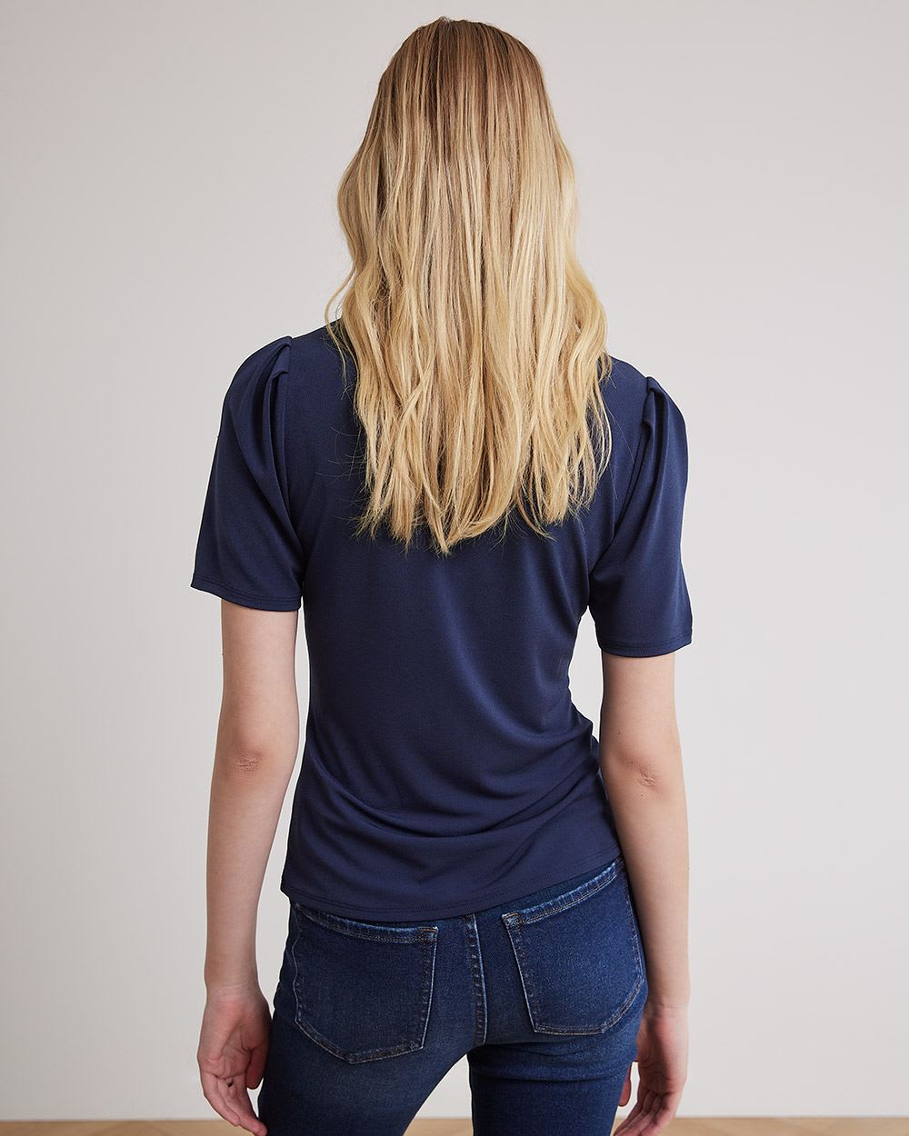 Crew-Neck T-Shirt with Short Puffy Sleeves