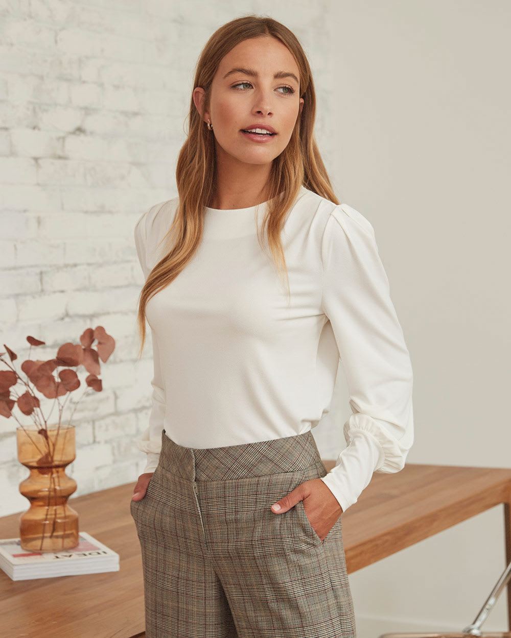 Crew-Neck T-Shirt with Long Puffy Sleeves