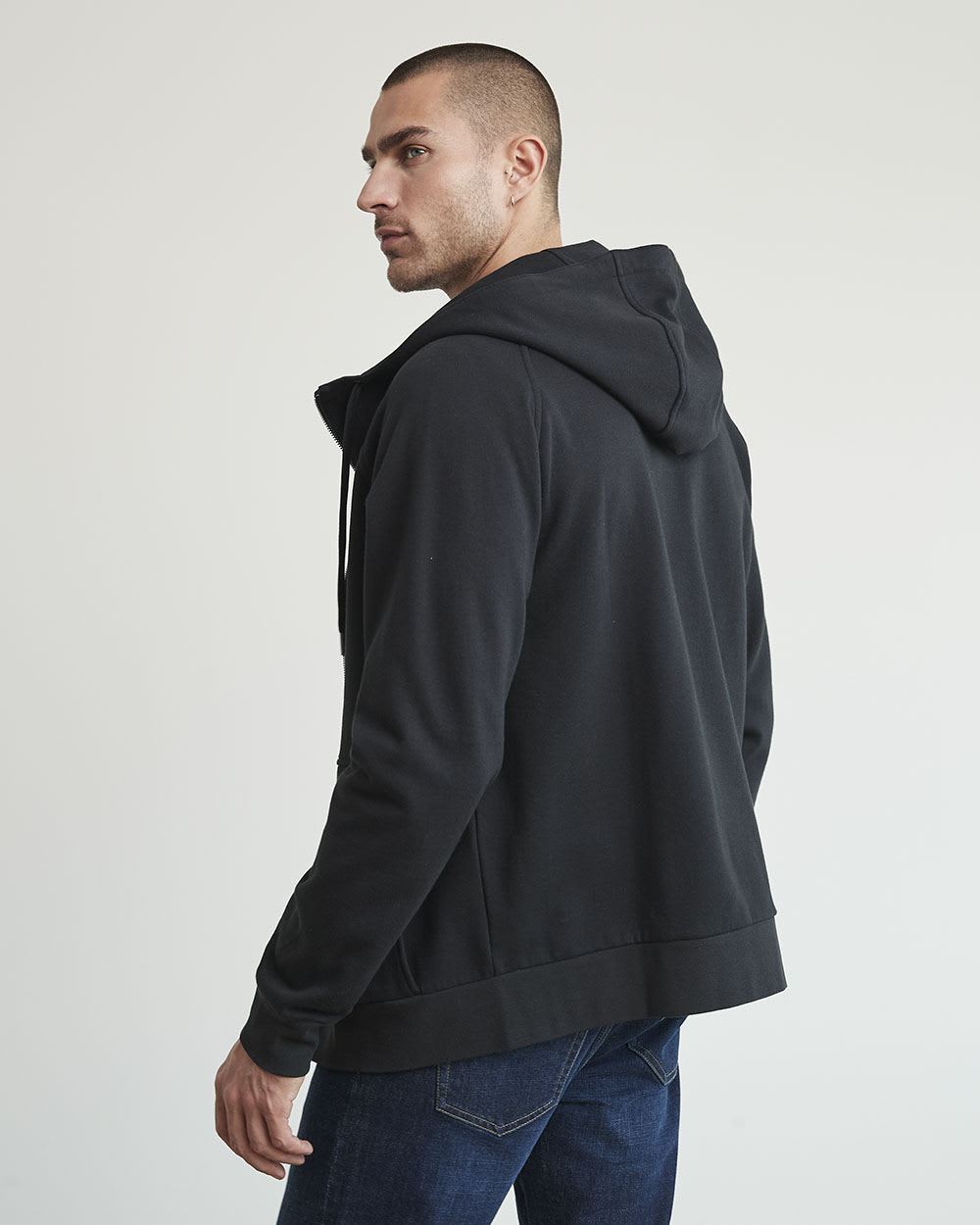 Long-Sleeve Zipped Hoodie