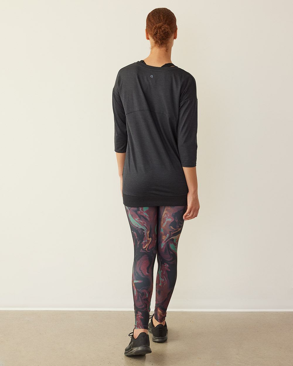 Long-Sleeve Crew-Neck Tunic, Dry Lux Hyba