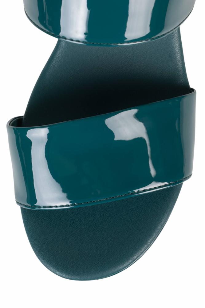 Jeffrey Campbell Moody