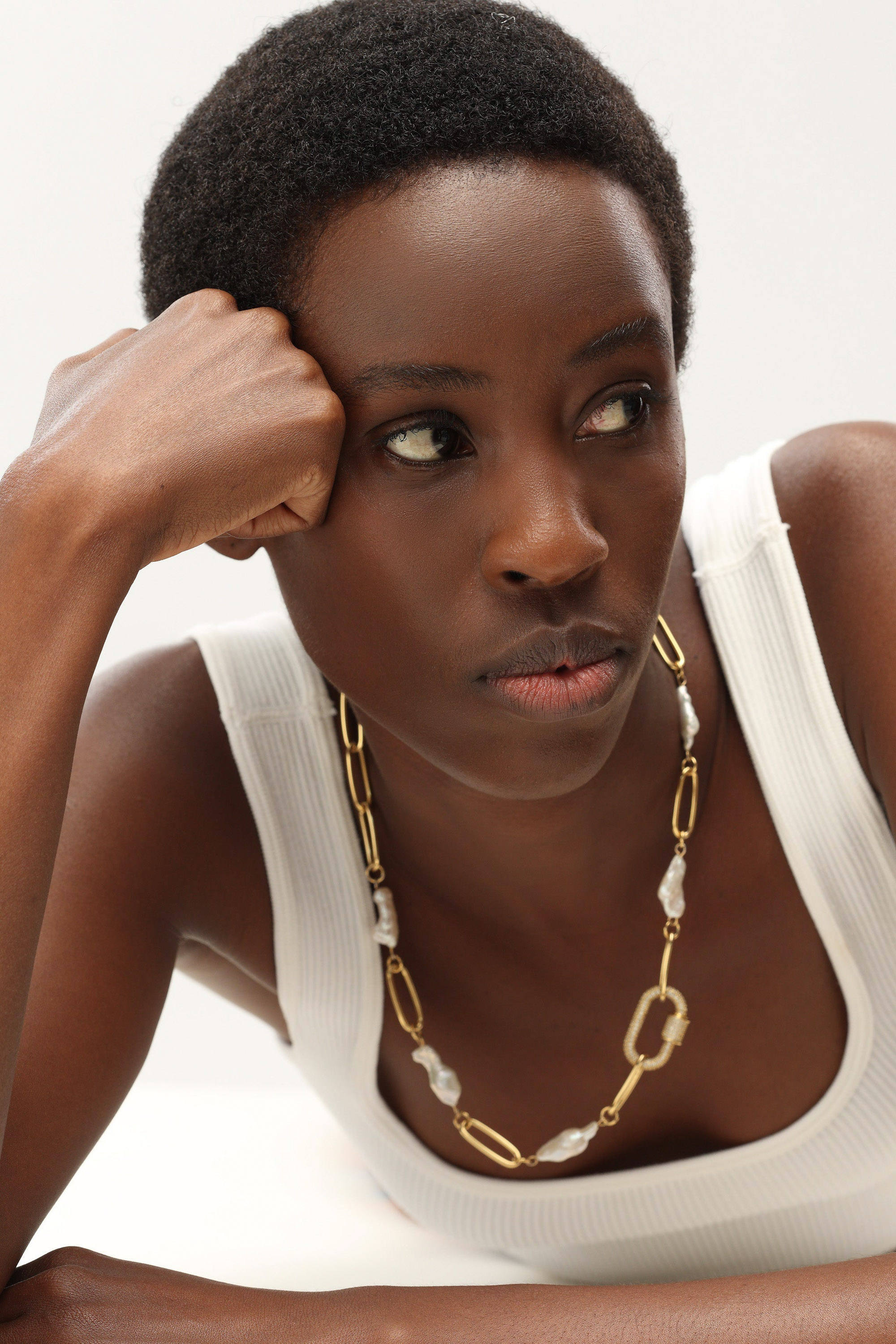 Classicharms-Gem-encrusted Carabiner Lock Pendant Natural Baroque Pearl Necklace