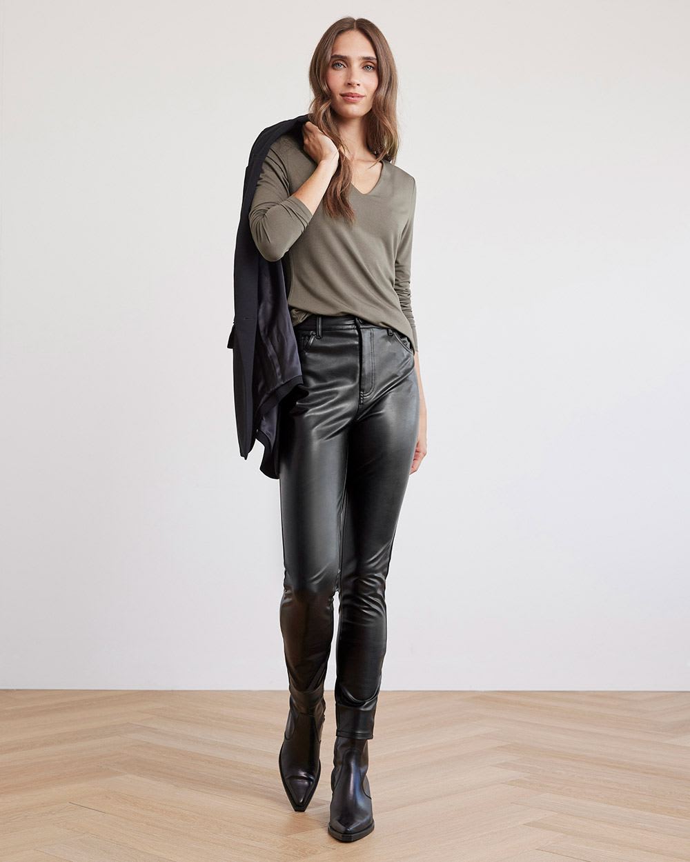 Fitted Long-Sleeve V-Neck Tee