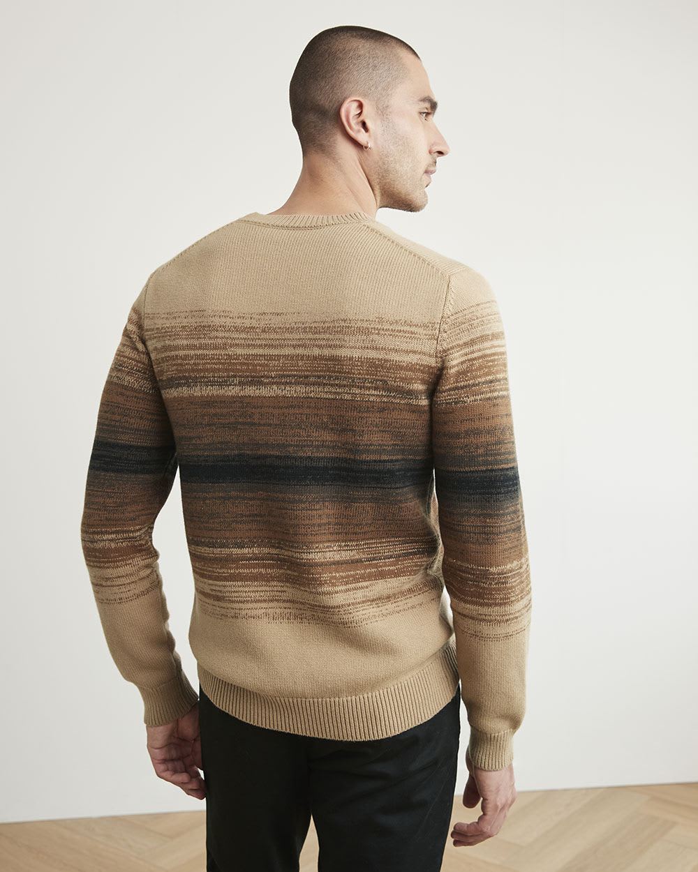Crew-Neck Sweater with Gradient Colour Blocks