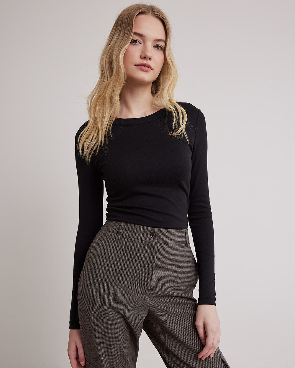 Fitted Ribbed Long-Sleeve Crew-Neck Tee