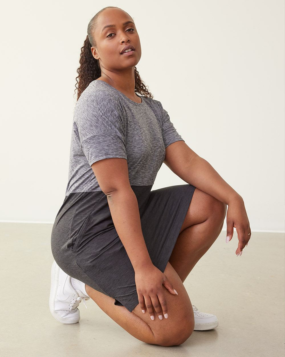 Short-Sleeve Colour-Block Dress, Dry Lux Hyba