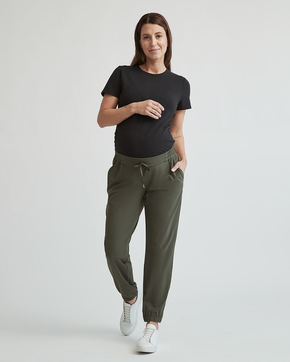 Solid Organic Cotton Crew-Neck T-Shirt - Thyme Maternity