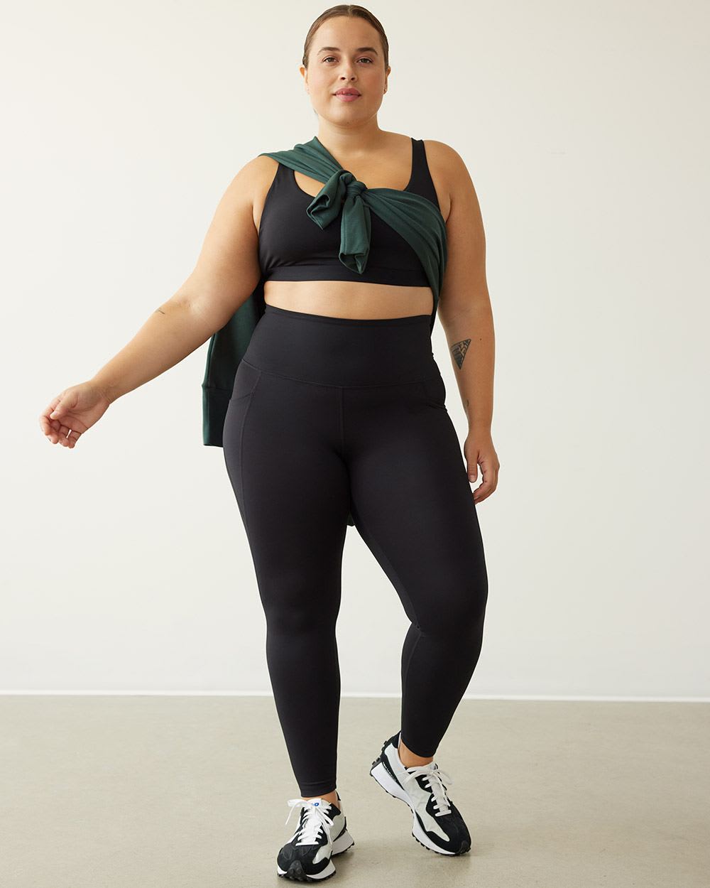 High-Rise Pulse Legging with Pockets, Hyba
