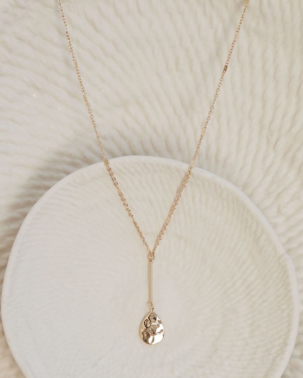 Short Necklace with Hammered Pendant