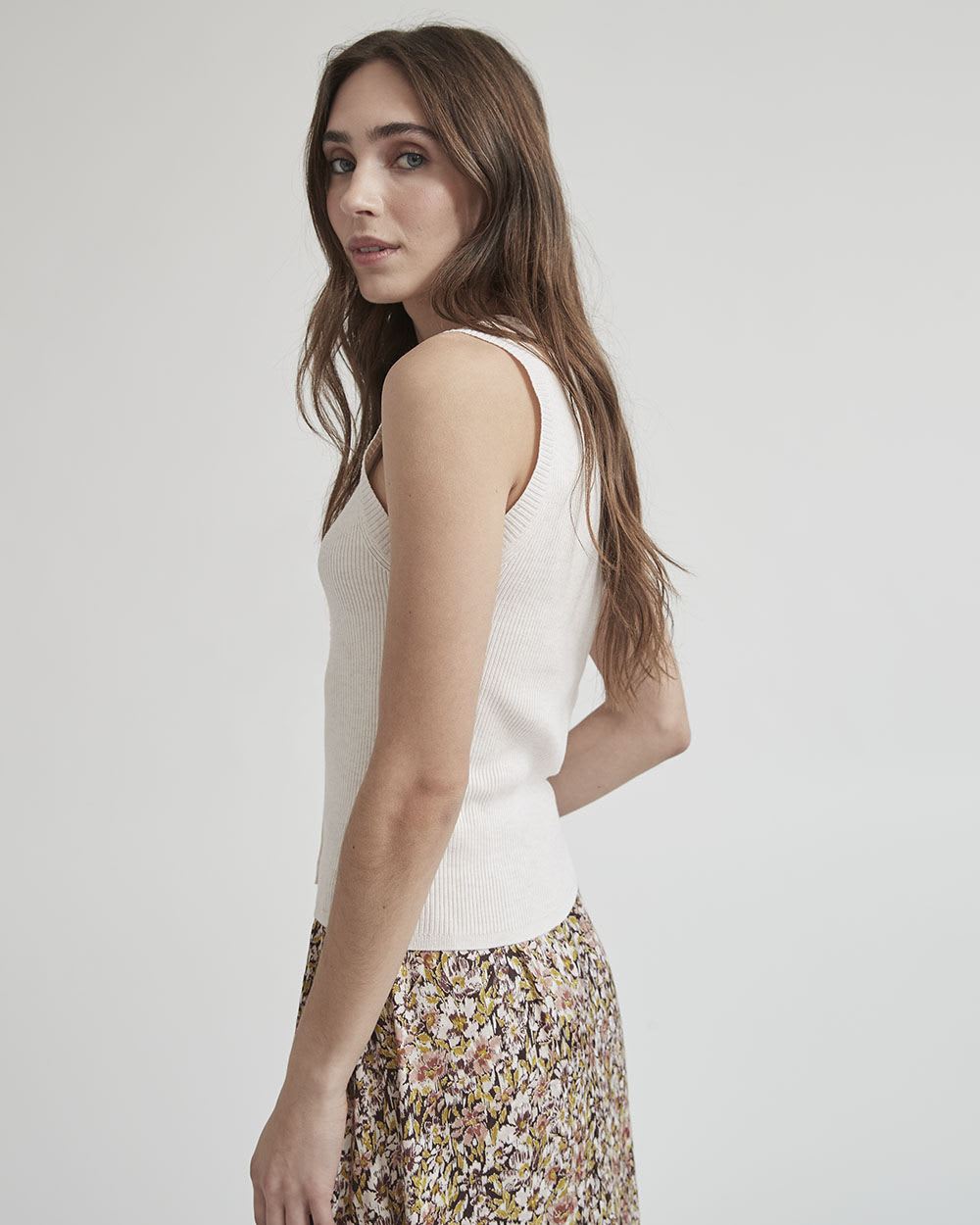 Crew-Neck Bodycon Ribbed Vest