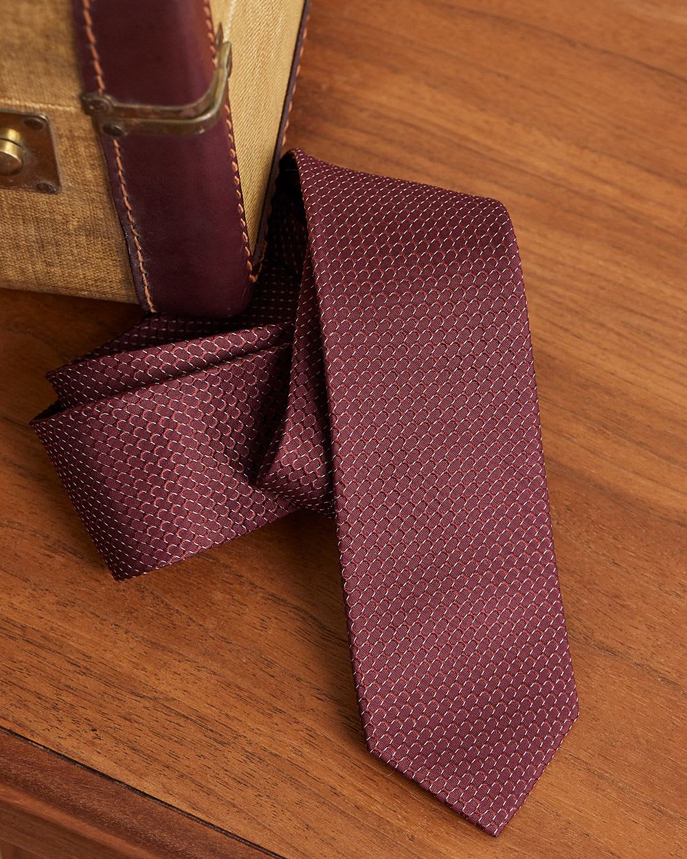 Solid Skinny Tie with Micro Pattern