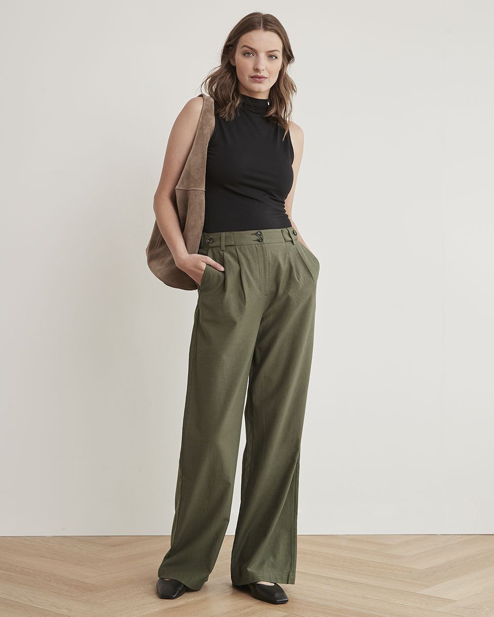 Sleeveless Mock-Neck Bodycon Top