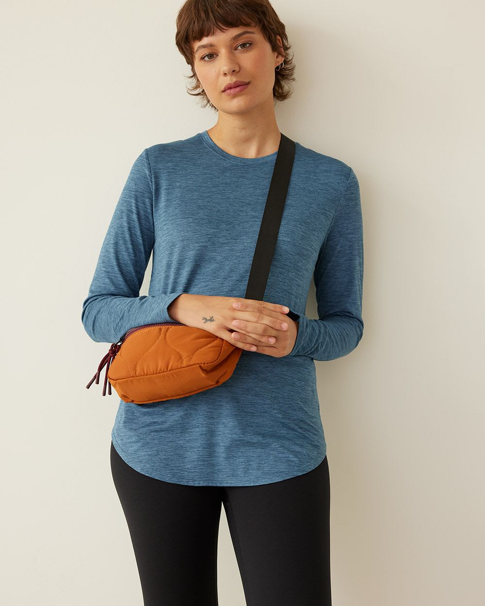 Long-Sleeve Crew-Neck Tee - Dry Lux Hyba Essentials