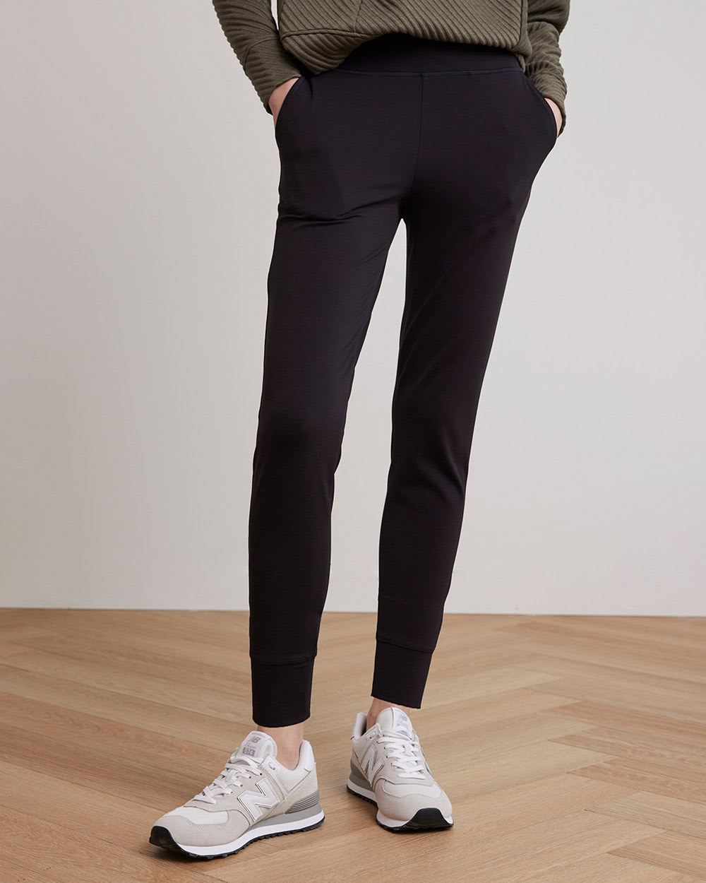 Soft Touch Jogger Ankle Pant