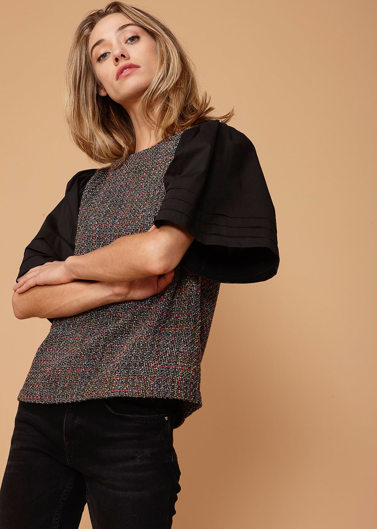 Nurode Pleated Sleeve Top