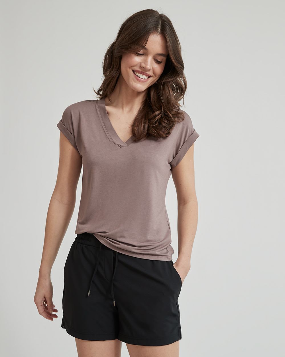 Basic Relaxed Fit V-Neck T-Shirt