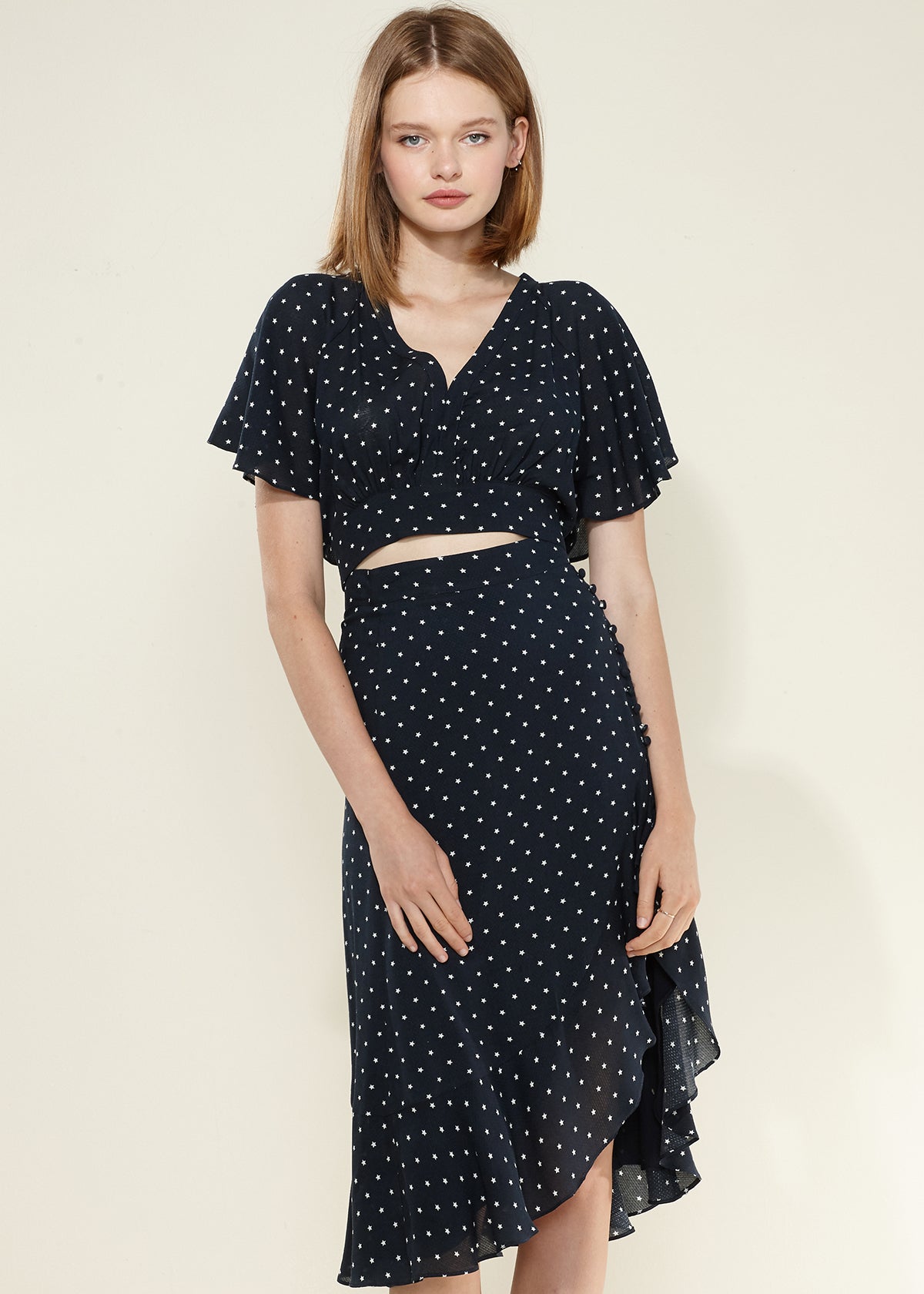 Nurode Cape Sleeve V-Neck Crop Blouse