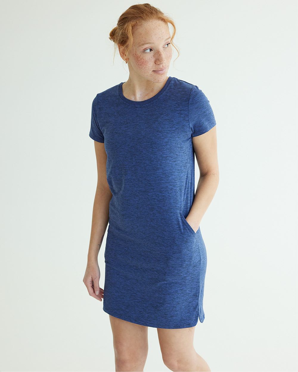 Short-Sleeve T-Shirt Dress - Dry Lux Hyba