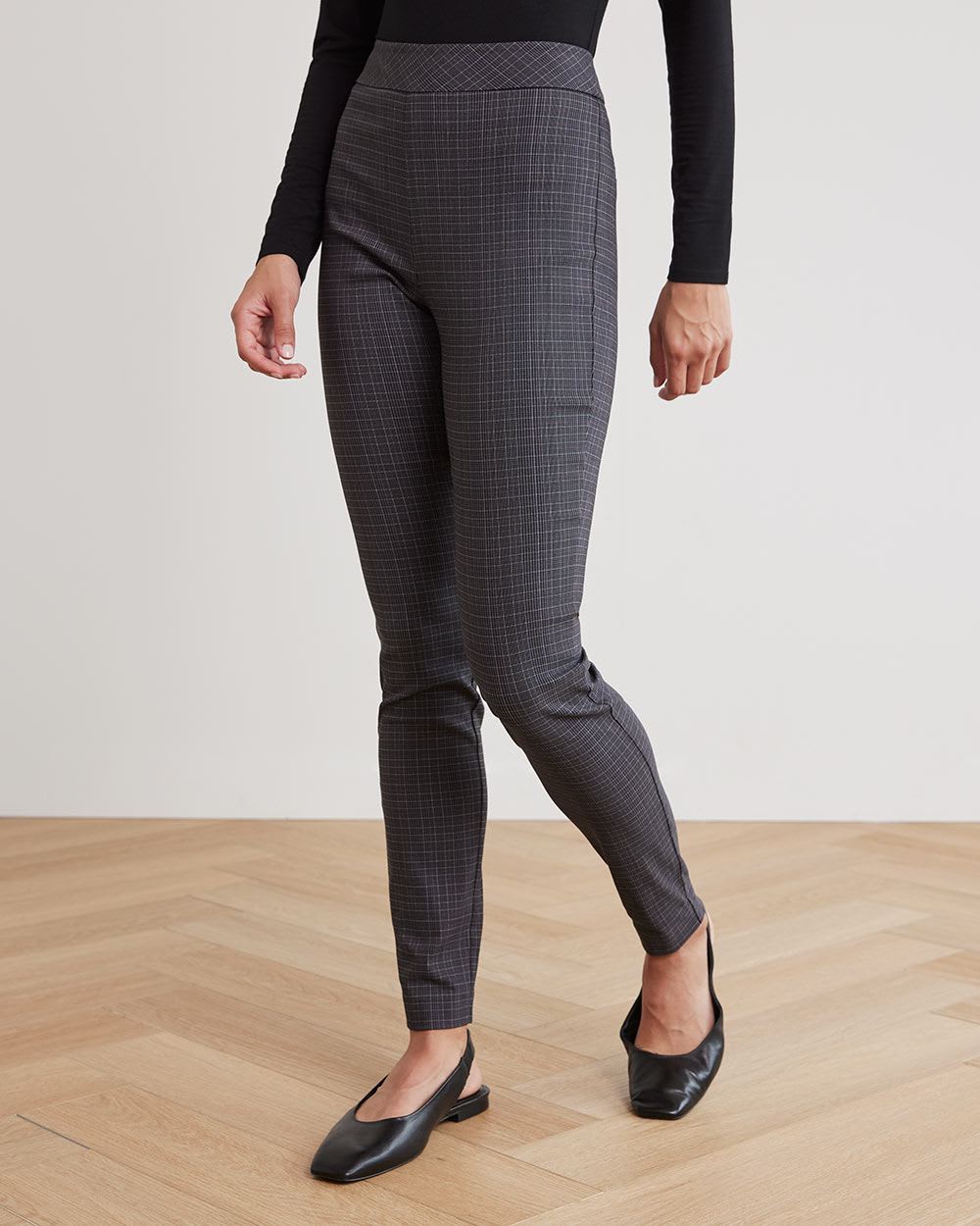 Black and Grey High-Rise Long City Legging Pant