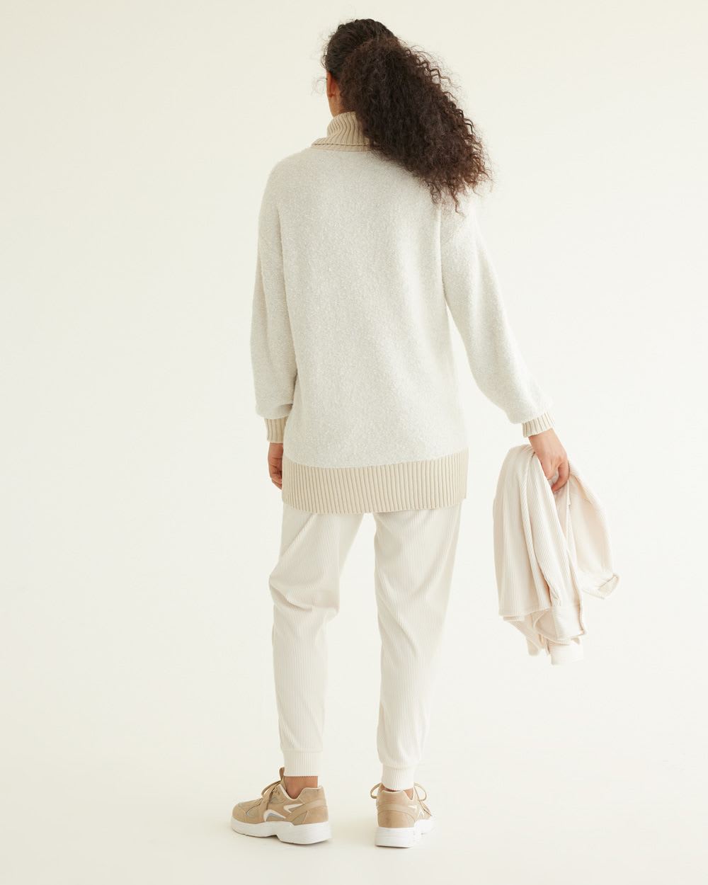 Long-Sleeve Loose Bouclé Turtleneck Pullover