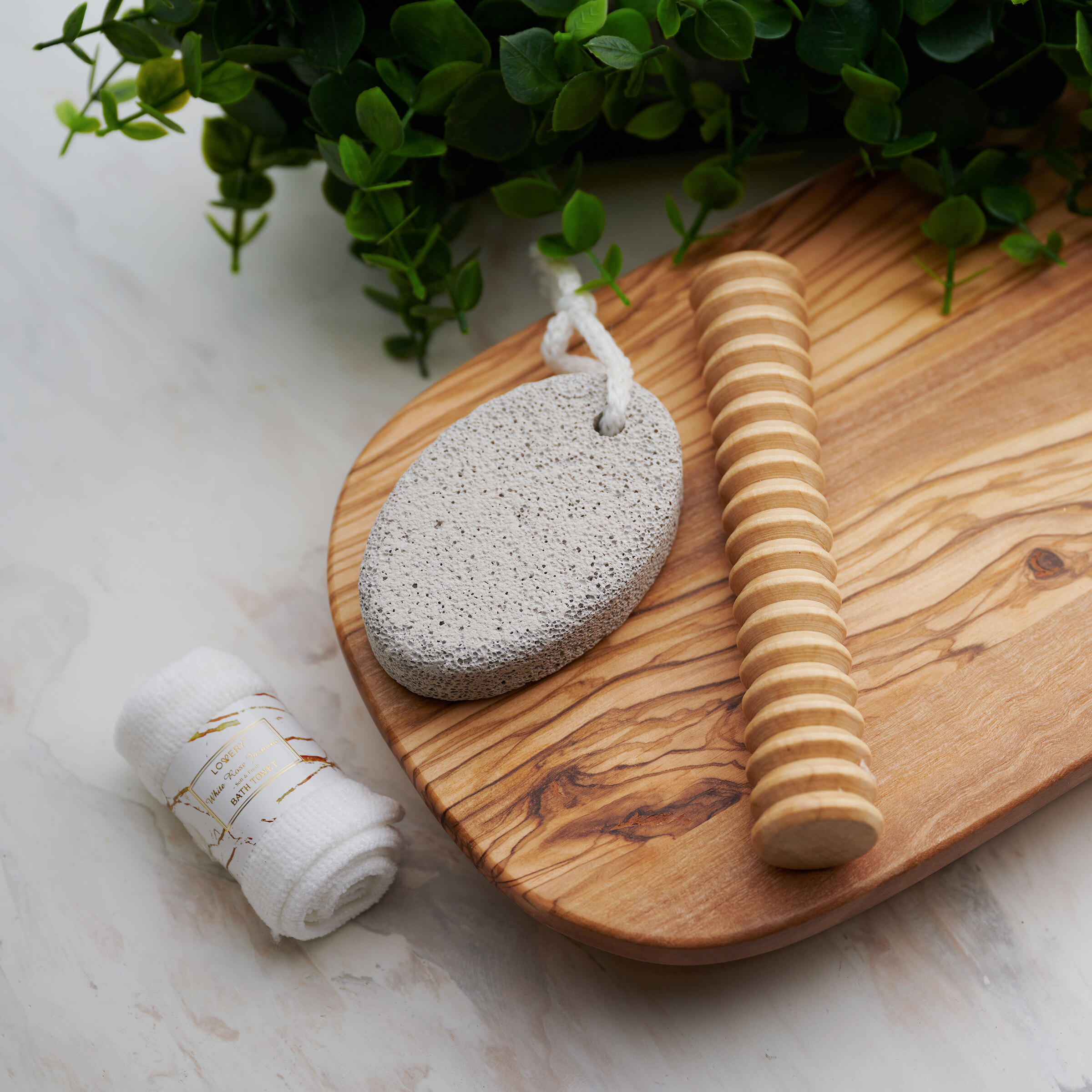 Lovery Home Spa Gift Basket, Self Care Gifts, White Rose Jasmine Bath & Body Gift Basket