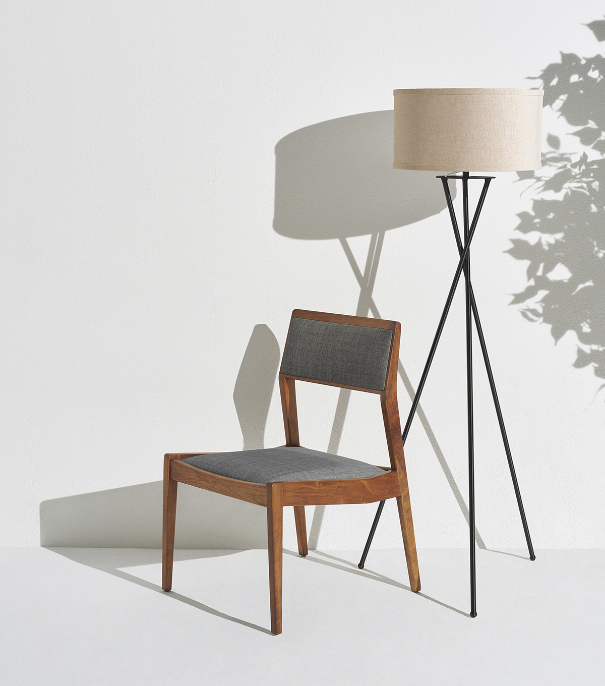 Jaxon Led Tripod Floor Lamp With Drum Shade